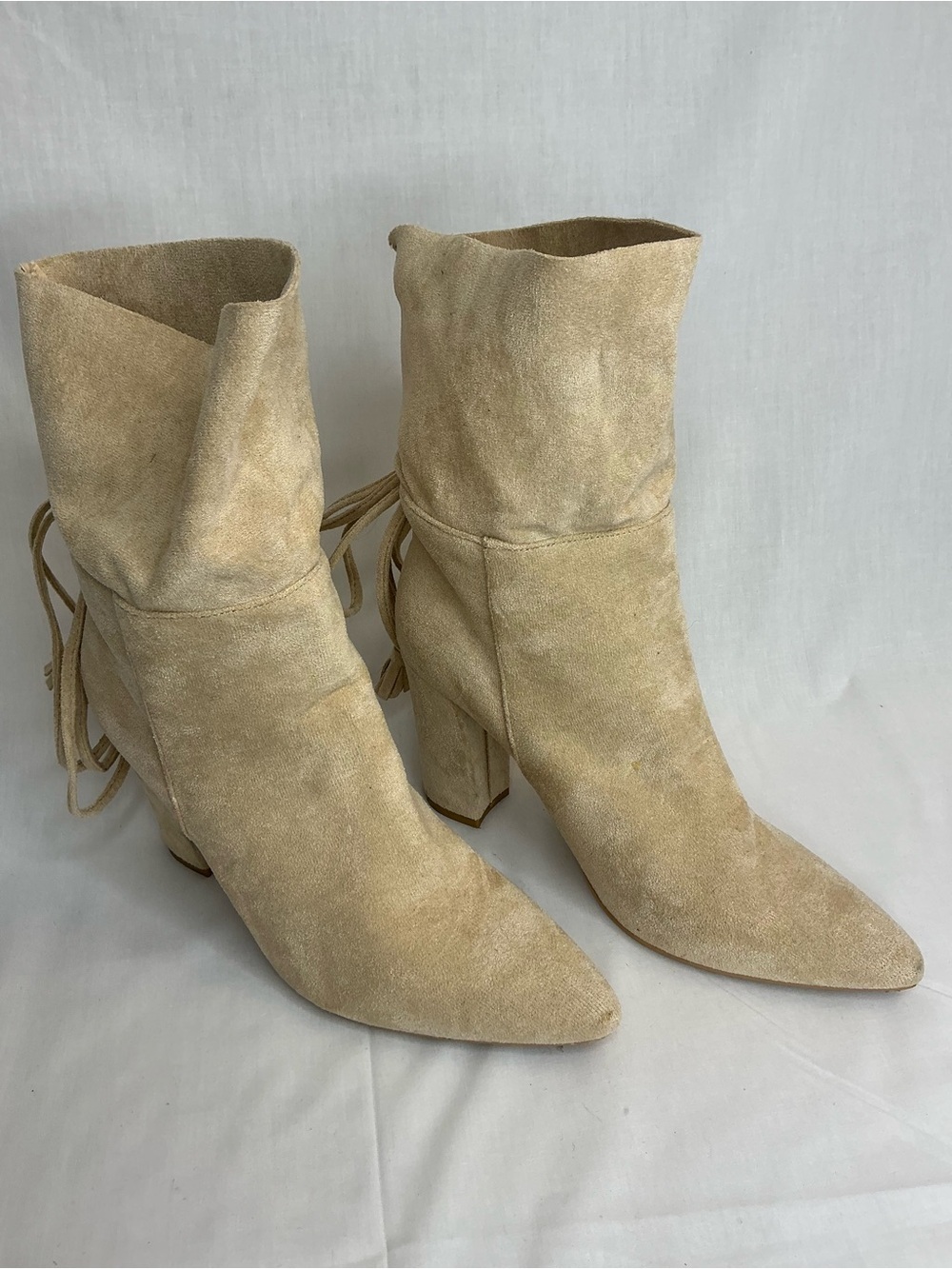 2139 - Women's Suede Pointed-Toe Block Heel Ankle Boots - Cream - Picture 2 of 6